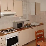 In With Terrace, Air Conditioning, Wifi, Washing Machine 633-1