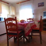 In With Terrace, Air Conditioning, Wifi, Washing Machine 633-1 Apartmán