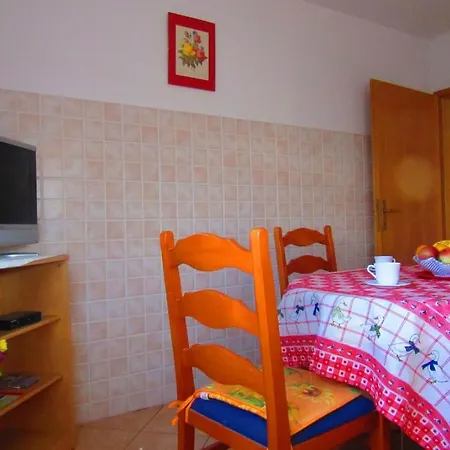 Apartman In With Terrace, Air Conditioning, Wifi, Washing Machine 633-1 Póla