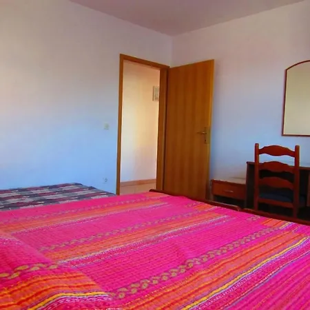 In With Terrace, Air Conditioning, Wifi, Washing Machine 633-1 Apartman *