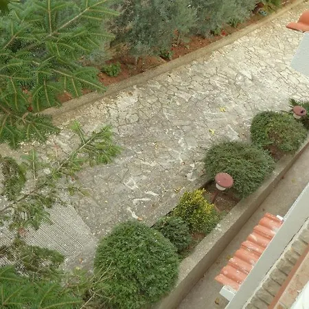 Apartman In With Terrace, Air Conditioning, Wifi, Washing Machine 633-1